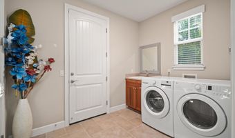 1257 Hihimanu St 18, Kihei, HI 96753