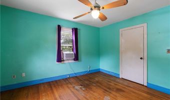 7 Turner Rd, Bristol, RI 02809