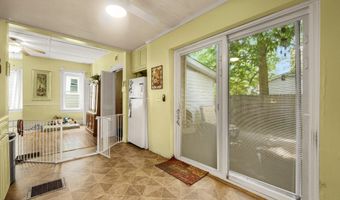 111 W 2nd St, Auburn, IN 46706