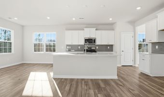 734 N Iron Hill St, Boiling Springs, SC 29316