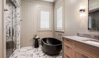 31 Hunting Lodge Rd, Bluffton, SC 29910