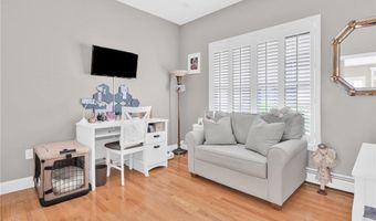 7 Daisy Ln, Coventry, RI 02816
