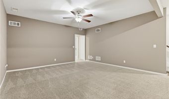 14223 Amanda Ln, Basehor, KS 66007