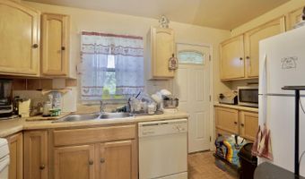 5424 VARNUM St, Bladensburg, MD 20710