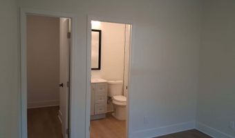 24 Sims St, Barnesville, GA 30204