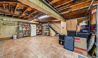 4233 N Forest Ridge Dr, Ashtabula, OH 44004