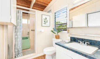 410 Kalama St D, Kailua, HI 96734