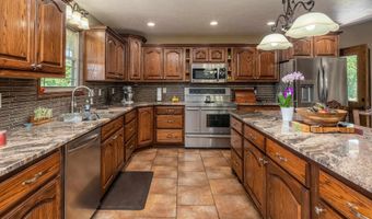 3860 BOYD Rd, Anna, IL 62906