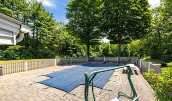 934 Jerome Ave, Bristol, CT 06010