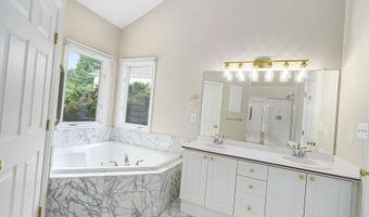 436 Pine Brae St, Ann Arbor, MI 48105