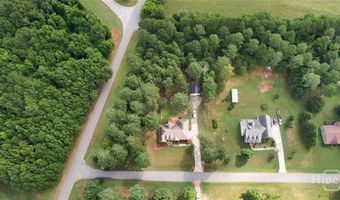 221 Creekside Dr, Arnoldsville, GA 30619