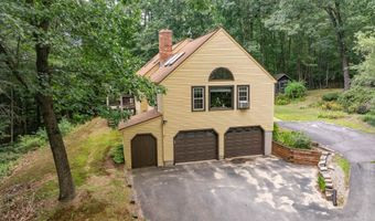 68 Merrimack Rd, Amherst, NH 03031