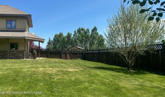 33 WAGON RUT Ln, Auburn, WY 83111