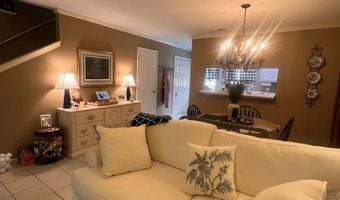 42 Colleen Ct, Baton Rouge, LA 70808