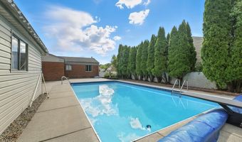 42011 CLAYTON, Clinton Twp., MI 48038