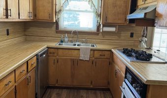 1002 OAKDALE Rd, Alpine, AL 35014