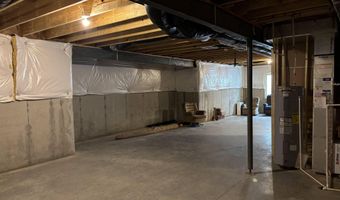 4061 Omaha Dr, Bargersville, IN 46106