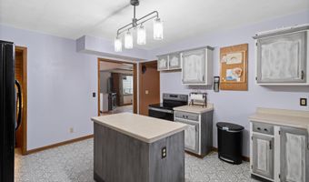 122 Flint St, Sun Prairie, WI 53590