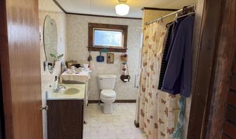 138 Spring Rd, Augusta, ME 04330