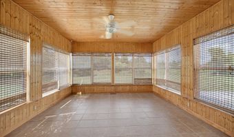 5572 Section Line Rd, Albertville, AL 35950