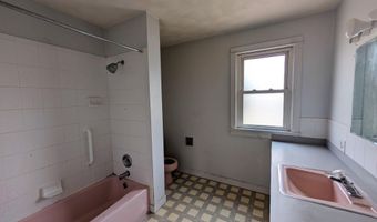 2631 Oak Ave, Altoona, PA 16601