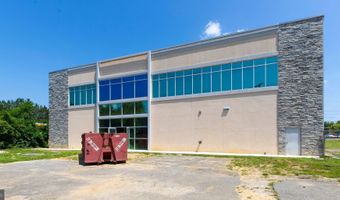 7409 LITTLE RIVER Tpke, Annandale, VA 22003