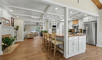 4568 Shade Rd, La Mesa, CA 91941