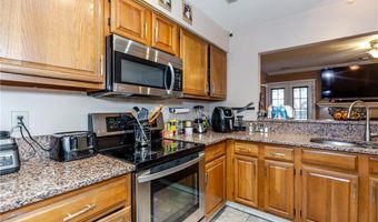 626 Smithfield Rd 1105, North Providence, RI 02904