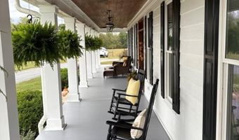 775 Cobbs Rd, Arvonia, VA 23004