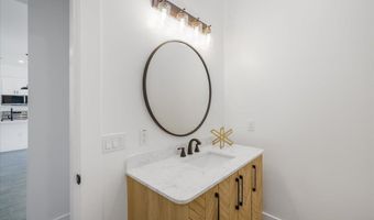 1225 N IRONWOOD Dr, Apache Junction, AZ 85120
