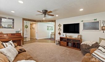 13712 Jarett St, Caldwell, ID 83607