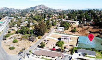 Echo Dr unit 46 46, La Mesa, CA 91941