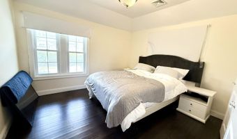 125 Cedar Ave, Allenhurst, NJ 07711