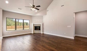 2 Hebrides Cir, Bella Vista, AR 72715