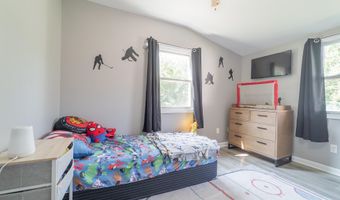12736 Whitcomb St, Crown Point, IN 46307
