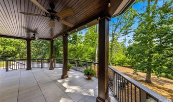 1 Cedar Chine Dr, Asheville, NC 28803