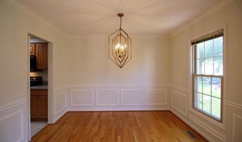 436 N PARK Dr, Arlington, VA 22203