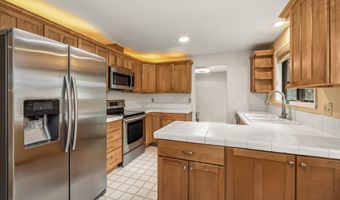16620 SE LADD Ct, Milwaukie, OR 97267