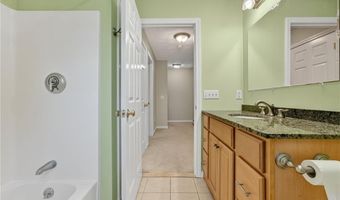 11 Soneric Ln, Richmond, RI 02812
