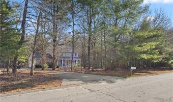 16 Karen Dr, Hopkinton, RI 02832