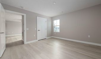 373 Pebble Creek Ct, Amherst, OH 44001