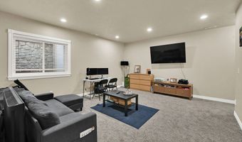 4433 S DEVONSHIRE Dr E, Bountiful, UT 84010