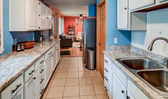 3909 Hynek Rd, Madison, WI 53714