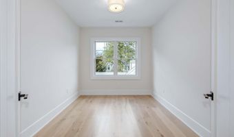 6012 SONOMA Rd, Bethesda, MD 20817