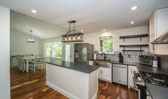 4026 Whitehall Dr, Arnold, MO 63010
