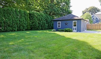 30 Elizabeth St, Bethel, CT 06801