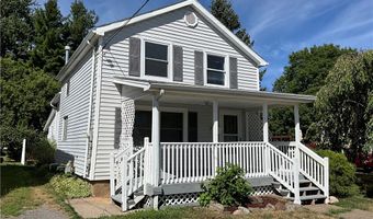 17 Caroline St, Albion, NY 14411