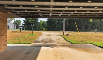 4747 W Van Buren Rd, Alma, MI 48801