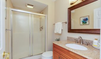 37 Standish Way, Amherst, NH 03031