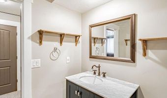 2845 E Brooklyn St, Ammon, ID 83401